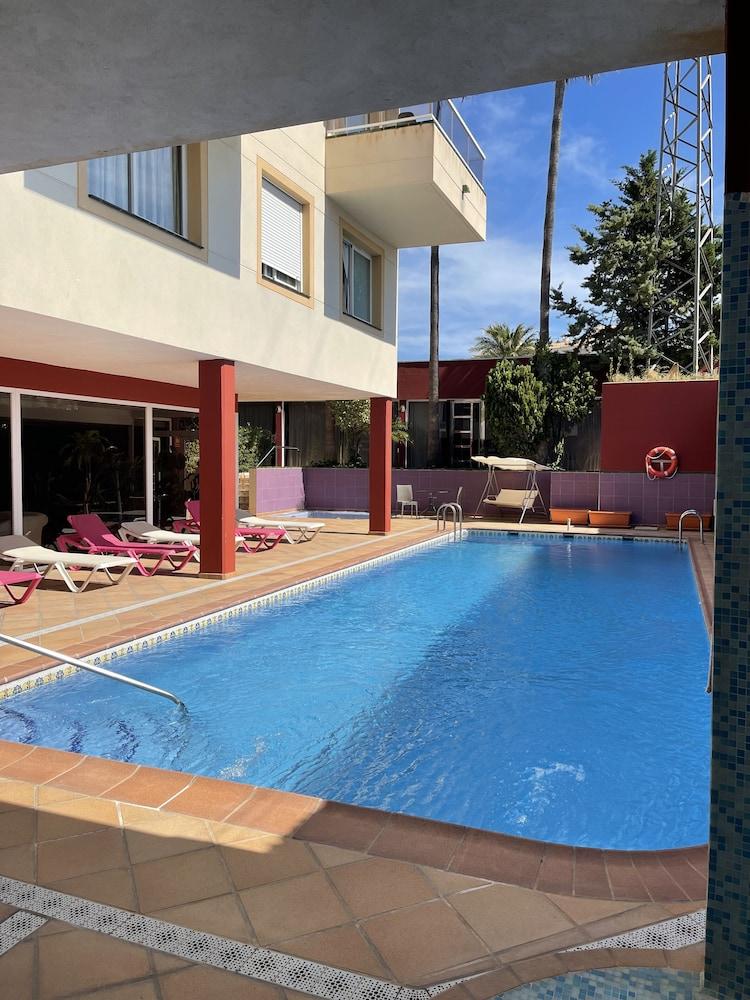 ל'אלפאס דל פי Aparthotel Residencial Vidalbir מראה חיצוני תמונה